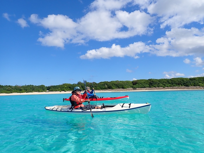 宮古島島日和の半日シーカヤックシングル艇ツアー